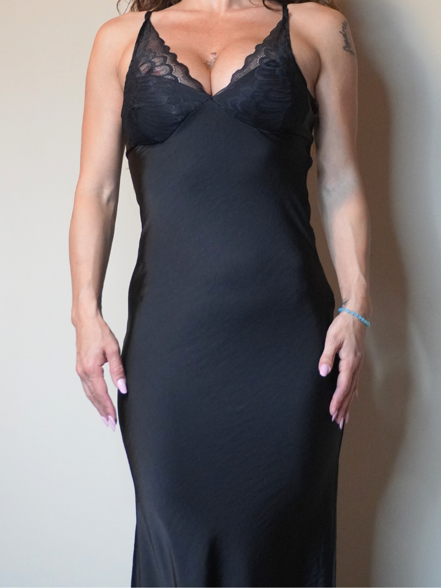 Dress In Raso con coppa in pizzo