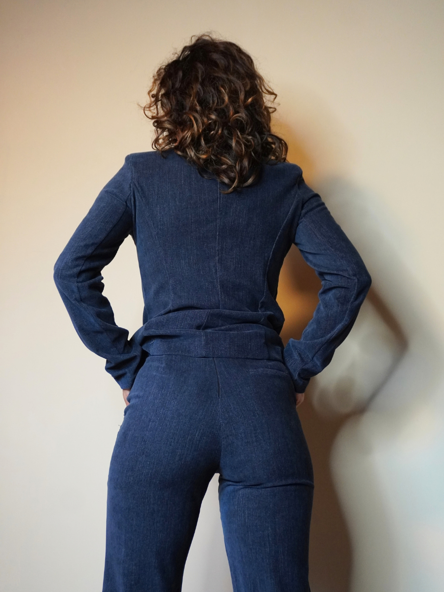 Tailleur a zampa in velluto