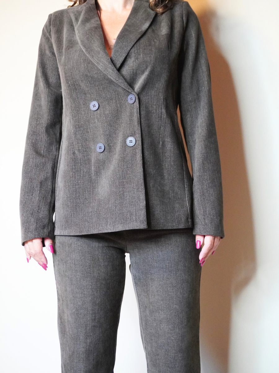 Tailleur a zampa in velluto